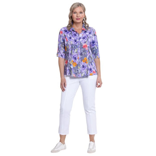 model wearing violet bloom print lorine blouse and white nadine cropped pants front view on whitte background