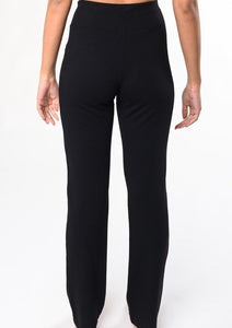 The Emory Pant looks sophisticated yet it feels comfortable enough to lounge in! Made with structured and soft brushed french terry fabric; so these pants can take you from work trips to weekend road trips.   Fabrication: 67% Viscose from Bamboo, 29% Cotton, 4% Spandex black $95.00