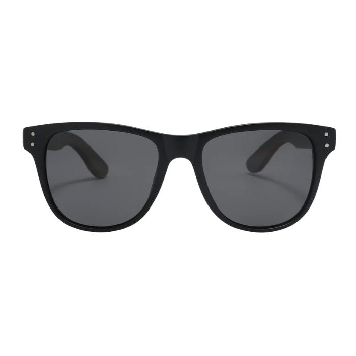 berlin sunglasses black frames and black lenses front view of sunglasses on white background
