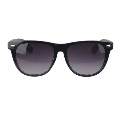 big banyan sunglasses black frames and black lenses front view of sunglasses on white background