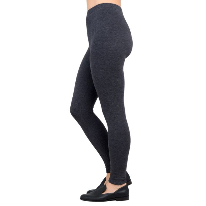 bottom of female model wearing bobbi granite grey fleece leggings side view on white background