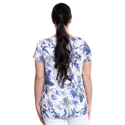 female model wearing peri palm print clara top back view on white background