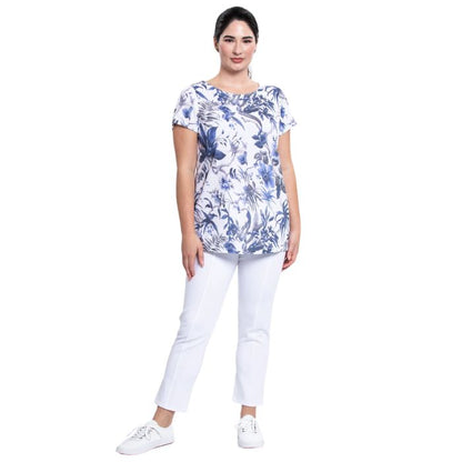 female model wearing peri palm print clara top and white nadine cropped pants front view on white background