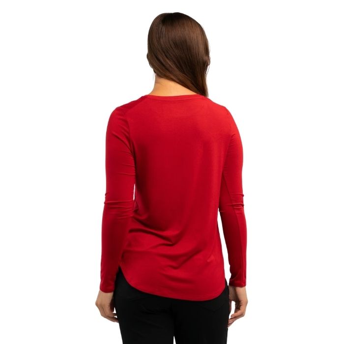 female model wearing ruby red georgia crew top back view on white background