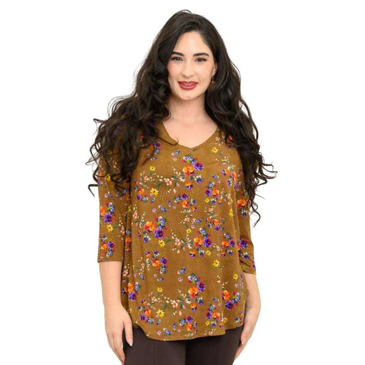 female model wearing sand pansy print jackie top front view on white backround