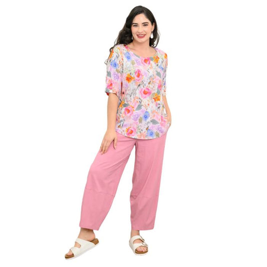 model wearing ipink bouquet liza top and soft pink boardwalk pants front view on white background