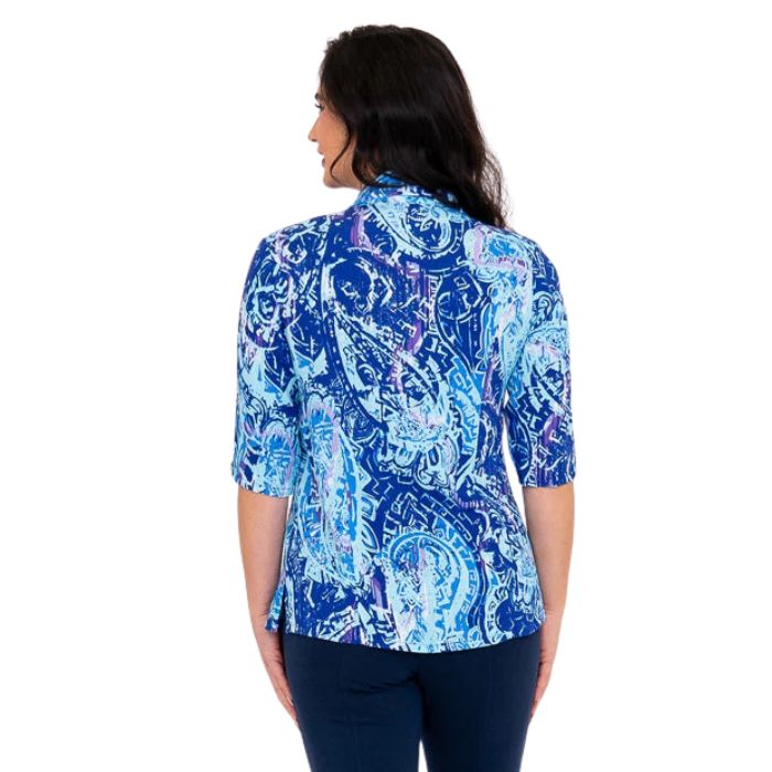 model wearing curious print lorine blouse back view on whitte background