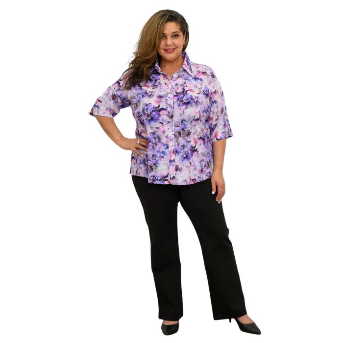 model wearing royale dynasty print lorine blouse and black daya pants  front view on whitte background