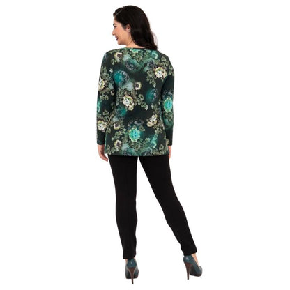 female model wearing teal miagic print margie top and black riley leggings back view on white background