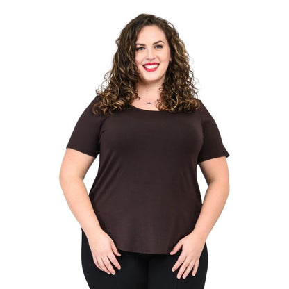 female model wearing coffee brown tessa tee front view on white background