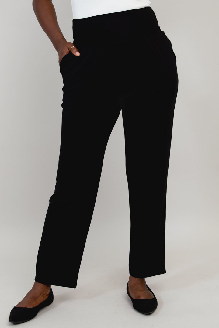 The Clair petite pant has a trouser fit great for all shapes and offer features we love. The wide self-fabric waistband can be worn high, medium, or low, for an easy fit. Tiny gathers below the waistband create a forgiving fullness around the hips, allowing the fabric to fall gently without pulling, and the classic tapered leg is a perfect style building block. Fabrication: 95% Bamboo, 5% Lycra  BLUE SKY  Blue Sky fit guide - generous; go down a size $75.00 Black