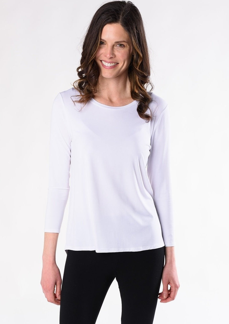 Timelessly designed, the Emmy Crew 3/4 Sleeve Top is made with Terrera's signature viscose from bamboo. This versatile yet classic top features an elegant crew neckline with 3/4 length sleeves. Easily dress up or down in this wardrobe staple. Fabrication: 95% Viscose from Bamboo 5% Spandex TERRERA $60.00 white