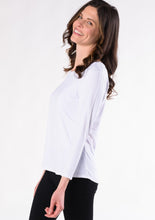Timelessly designed, the Emmy Crew 3/4 Sleeve Top is made with Terrera's signature viscose from bamboo. This versatile yet classic top features an elegant crew neckline with 3/4 length sleeves. Easily dress up or down in this wardrobe staple. Fabrication: 95% Viscose from Bamboo 5% Spandex TERRERA $60.00 white