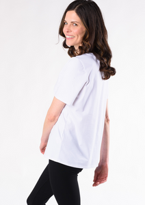 The Tessa Tee is a foundational crew neck t-shirt made with a durable, breathable, and soft organic cotton. The Tessa Tee is a classic top that every woman needs in her wardrobe. Fabrication:  93% Organic Cotton, 7% Spandex TERRERA $60.00 Ivory White