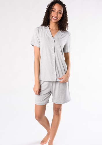 Perfect for gifting to yourself or to someone you love. The Vivian PJ sleep set comes with a luxurious and comfortable button down top and pull-on shorts.  Made with signature soft viscose from bamboo, you’ll have a good night’s rest in these classic PJ’s. Fabrication: 95% Viscose from Bamboo 5% Spandex TERRERA Grey Melange $90.00