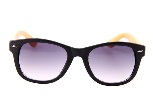 This iconic style gets a natural update! Arbutus pays tribute to this historic eye wear shape and infuses it with fun colors. Slightly smaller then the traditional wayfarer, our Arbutus style is perfect for smaller face shapes.  Kuma Plants a Tree for Every Pair Sold! 100% UVA/UVB protection Handcrafted Natural Bamboo Temples KUMA $35.00 Black