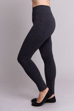 Dixie Leggings are fleece-lined, cozy, soft and warm, you will love them. Comfort and stretch, plus flocked lining that provides ultra-soft insulation against cold and damp. The fabric waistband means no binding and a smooth finish up to your waist. Flat locked seams stay tight, and a gusset prevents splitting.  Fabrication: 67% Bamboo, 28% Cotton, 5% Lycra  BLUE SKY colour granite $65.00