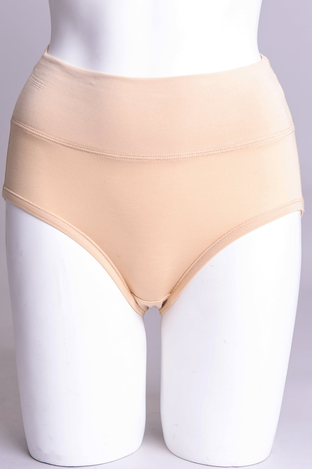   La Gaunche is shaped to be lightly horizontal, tucking snugly under the buttocks. Out of sight, out of mind.    Fabrication: BAMBOO - 95% Bamboo 5% Lycra   Fabrication - BAMBOO MODAL -50% Bamboo 42% Modal 8% Lycra  BLUE SKY $15.00 colour nude