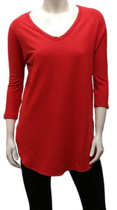 The Tori Tunic has a soft banded V-neckline, 3/4 sleeves, slight A-line shape, and a softly rounded hemline make this the best tunic for your weekends! Or, any day-ends!   Proudly Made in Canada  Fabrication: 66% Bamboo, 28% Cotton, 6% Spandex  GILMOUR $95.00 colour red 