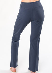The Emory Pant looks sophisticated yet it feels comfortable enough to lounge in! Made with structured and soft brushed french terry fabric; so these pants can take you from work trips to weekend road trips.   Fabrication: 67% Viscose from Bamboo, 29% Cotton, 4% Spandex anchor blue $95.00