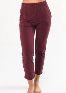 The Giselle pants are comfortable with a crop ankle. These mid-rise pull-on ankle pants have an elastic waistband and are made from a blend of cotton and bamboo, you are going to love! Fabrication: 67% Viscose from Bamboo 29% Cotton 4% Spandex $90.00 Wine Red
