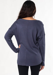 You’ll love this sustainable waffle fabric that is gentle, stretchy, and soft on the skin. Designed with flattering forward-front seams, relaxed fit, and a v-neck. Fabrication: 68% Viscose from bamboo, 28% cotton 4% $75.00 anchor blue