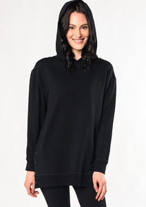 The Gemma is a warm and functional hooded tunic. Great with any pants, it is designed with a longer body so you can easily pair with leggings. Featuring versatile side-snap buttons to change the fit and style to your liking. Fabrication: : 66% Viscose from Bamboo 28% Cotton 6% Spandex Fleece $115.00 Black