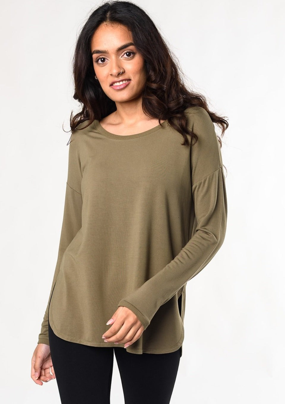 The Jordan is a relaxed long sleeve tee that is simple yet full of special details. The Jordan tee has high-low curved hems, side slits, and a touch of ribbed detailing along the neckline. You can pair this tee with jeans or leggings and wear it under a cardigan for added warmth. Fabrication: 95% Viscose from Bamboo 5% Spandex $70.00  moss green