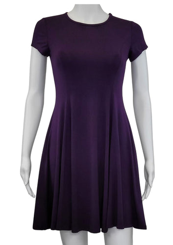  The ﻿Plum Purple Bamboo Swing Dress is a simple and elegant style with a luxurious look and feel. A compliment to all body shapes with its princess line fit, round neck and short sleeve. Proudly made in Canada 92% rayon from bamboo 8% Spandex  Eco-Essentials plum purple $75.00